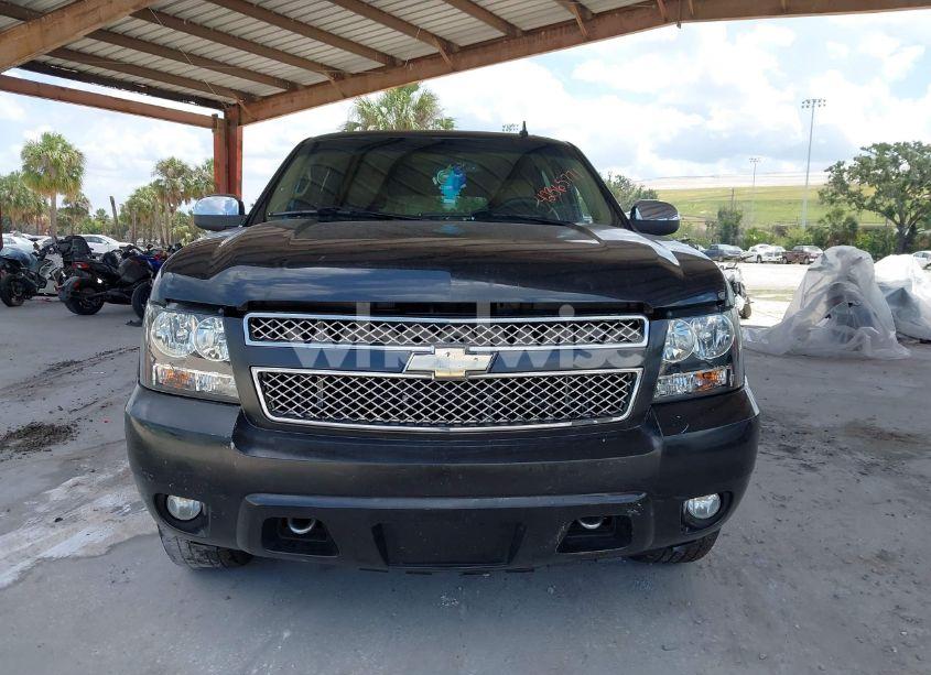 Photo 12 of 2011 Chevrolet Suburban 1500 LTZ (VIN 1GNSKKE3XBR180241)