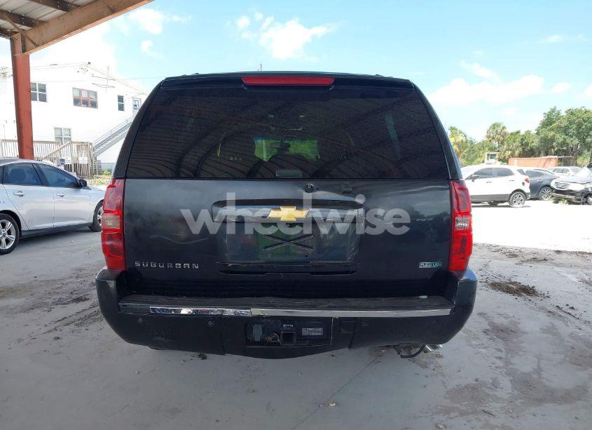 Photo 16 of 2011 Chevrolet Suburban 1500 LTZ (VIN 1GNSKKE3XBR180241)