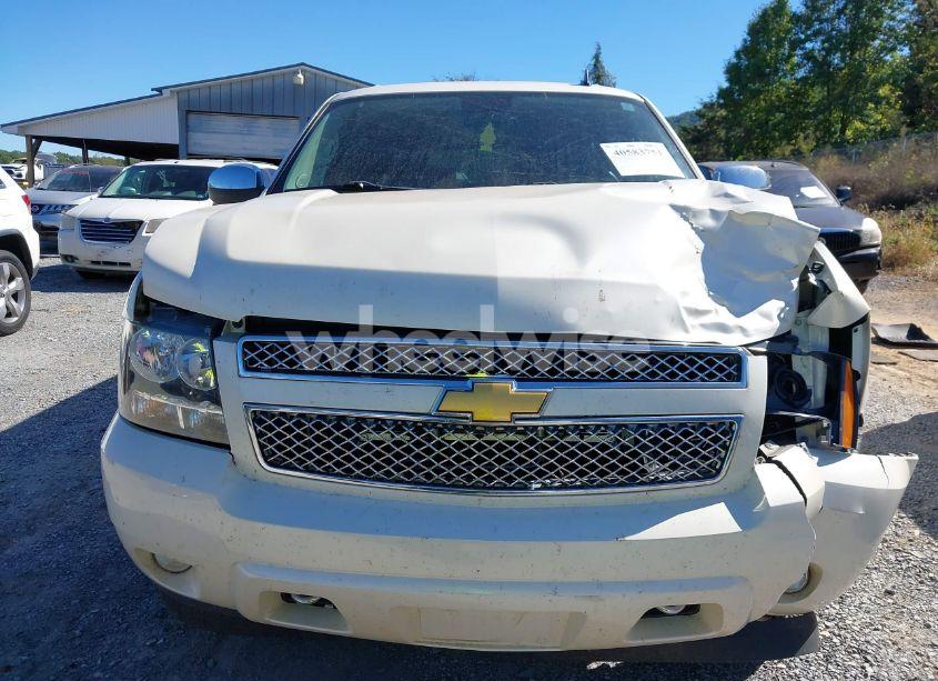 Photo 13 of 2013 Chevrolet Suburban 1500 LTZ (VIN 1GNSKKE70DR329679)