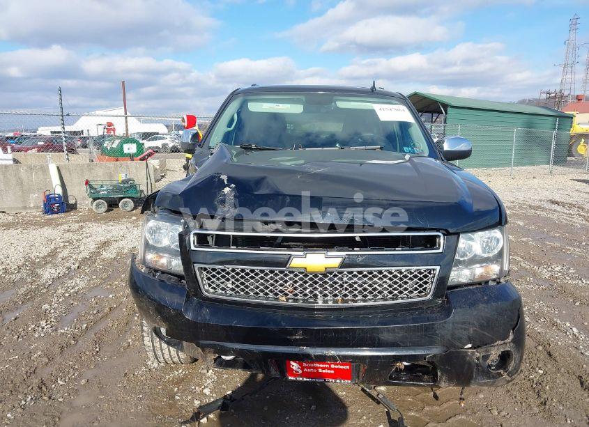 Photo 12 of 2014 Chevrolet Suburban 1500 LTZ (VIN 1GNSKKE70ER137678)