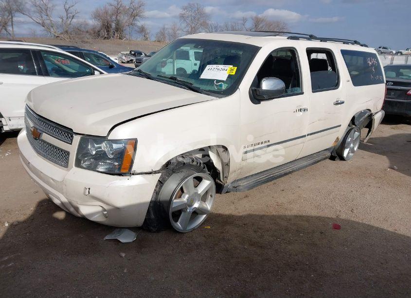 Photo 2 of 2012 Chevrolet Suburban 1500 LTZ (VIN 1GNSKKE71CR251475)
