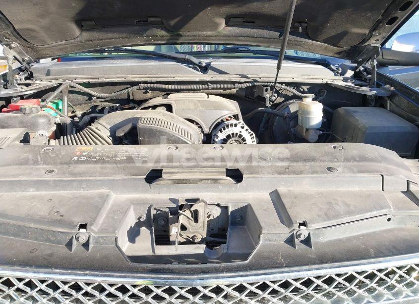 Photo 10 of 2013 Chevrolet Suburban 1500 LTZ (VIN 1GNSKKE72DR317310)