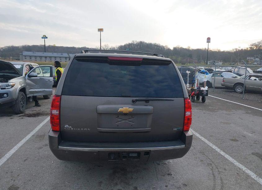 Photo 16 of 2012 Chevrolet Suburban 1500 LTZ (VIN 1GNSKKE73CR112772)