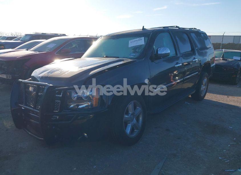 Photo 2 of 2012 Chevrolet Suburban 1500 LTZ (VIN 1GNSKKE75CR133445)