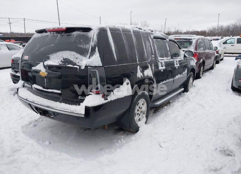Photo 4 of 2012 Chevrolet Suburban 1500 LTZ (VIN 1GNSKKE75CR215742)