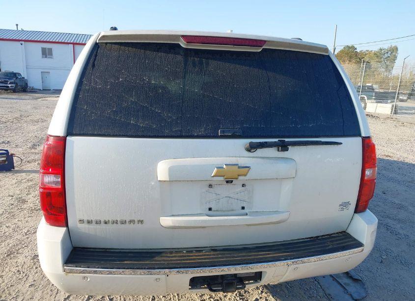 Photo 16 of 2013 Chevrolet Suburban 1500 LTZ (VIN 1GNSKKE75DR261198)