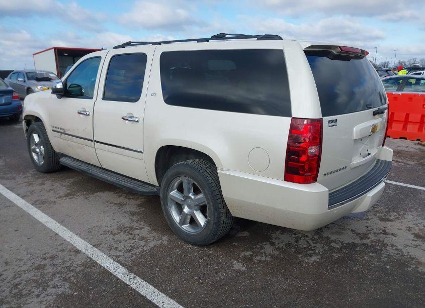 Photo 3 of 2014 Chevrolet Suburban 1500 LTZ (VIN 1GNSKKE75ER134680)