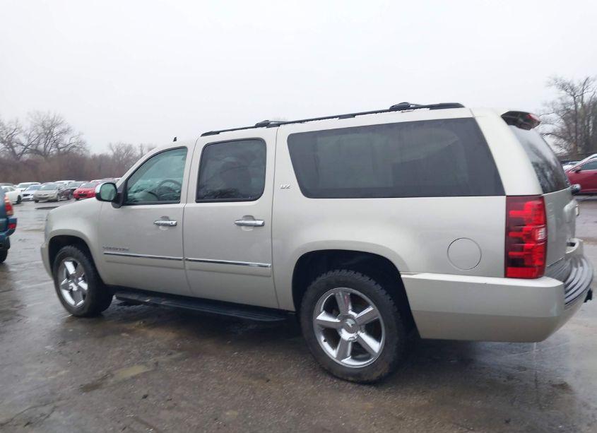 Photo 15 of 2014 Chevrolet Suburban 1500 LTZ (VIN 1GNSKKE77ER176879)
