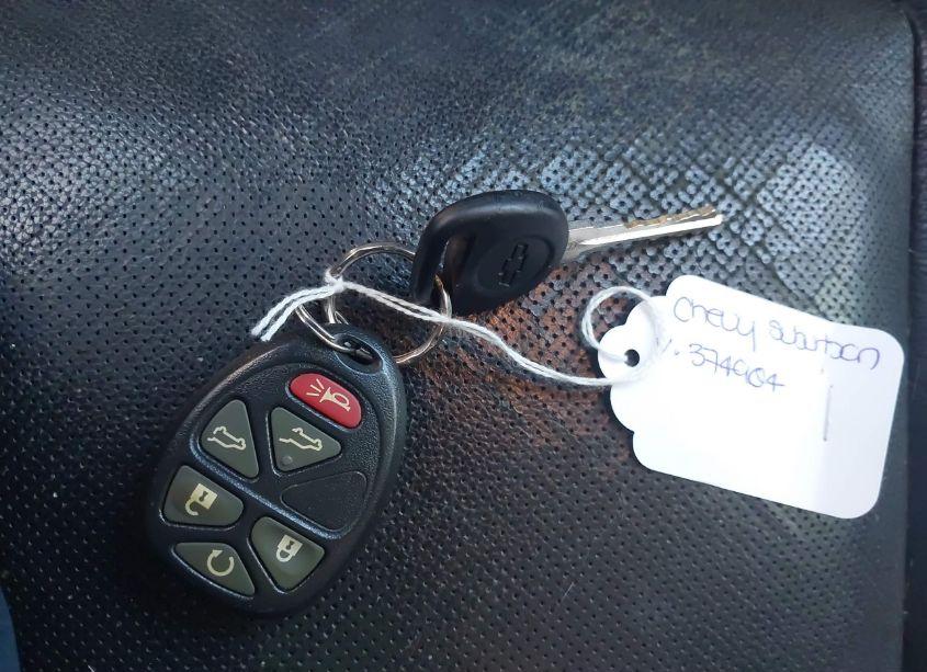 Photo 11 of 2013 Chevrolet Suburban 1500 LTZ (VIN 1GNSKKE78DR374904)