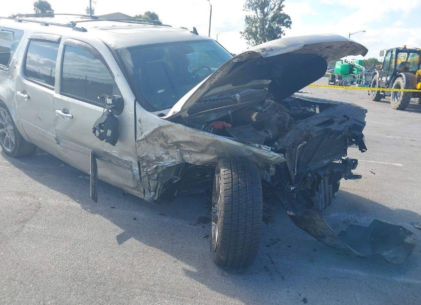 Photo 17 of 2013 Chevrolet Suburban 1500 LTZ (VIN 1GNSKKE78DR374904)