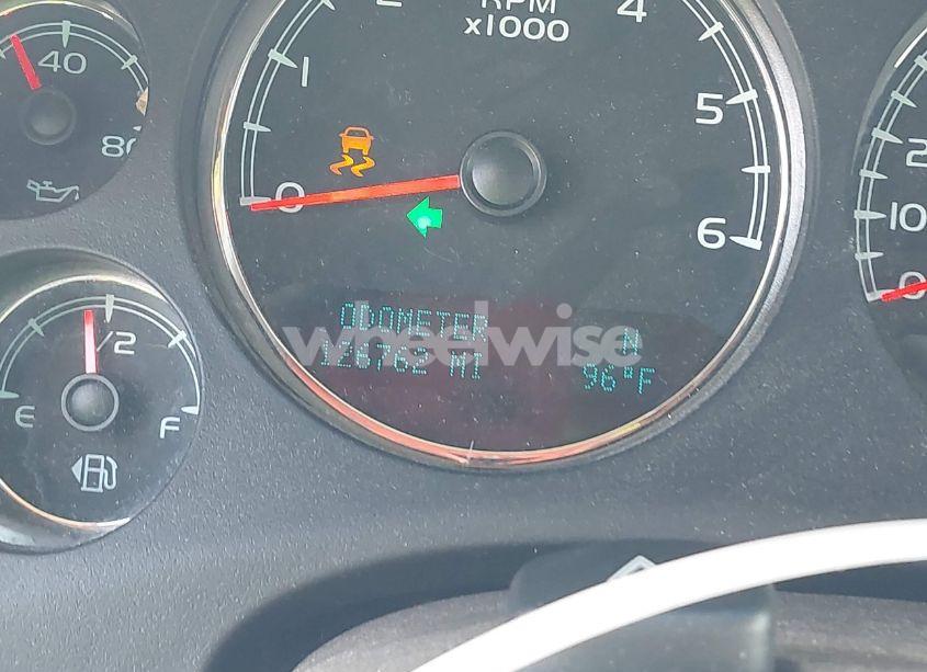 Photo 15 of 2014 Chevrolet Suburban 1500 LTZ (VIN 1GNSKKE78ER134057)