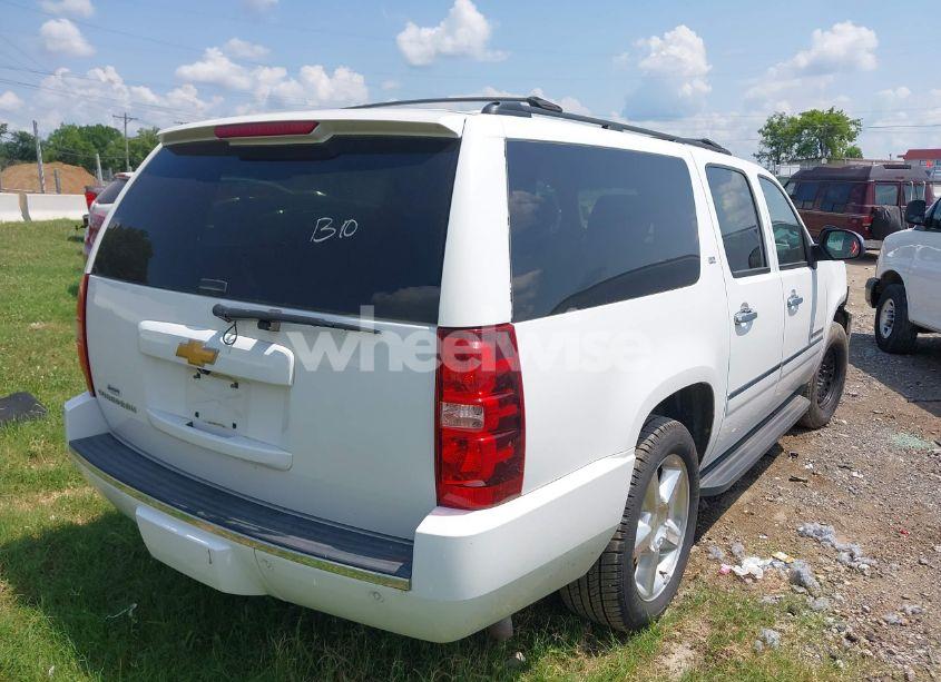 Photo 4 of 2014 Chevrolet Suburban 1500 LTZ (VIN 1GNSKKE78ER134057)