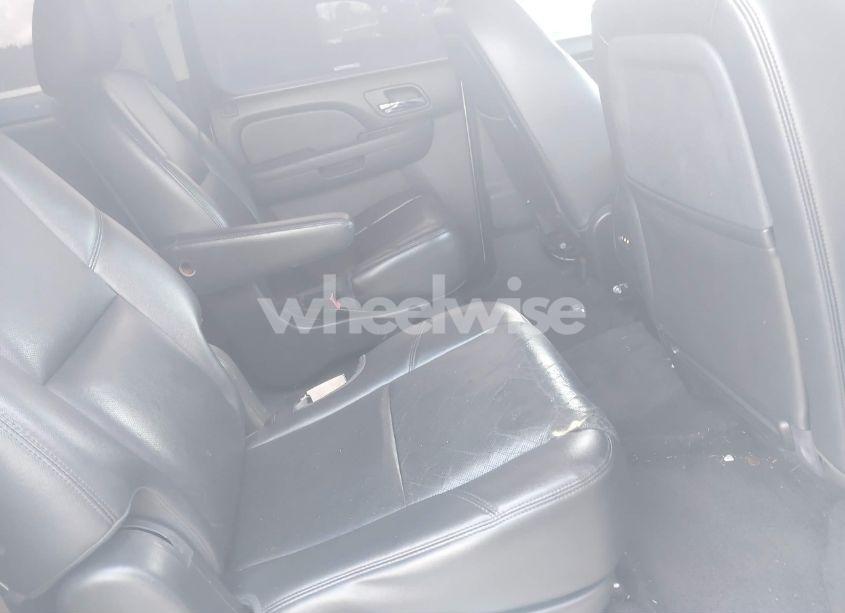 Photo 8 of 2012 Chevrolet Suburban 1500 LTZ (VIN 1GNSKKE79CR139796)