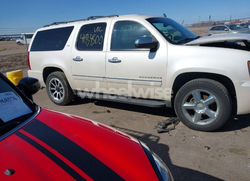Photo 13 of 2013 Chevrolet Suburban 1500 LTZ (VIN 1GNSKKE79DR109201)