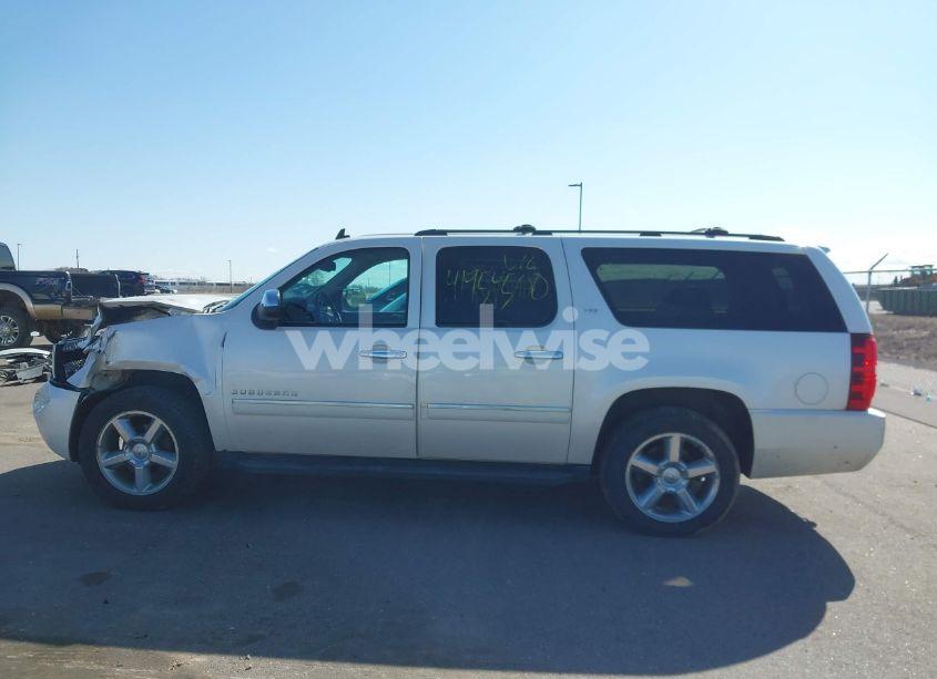 Photo 14 of 2013 Chevrolet Suburban 1500 LTZ (VIN 1GNSKKE79DR109201)