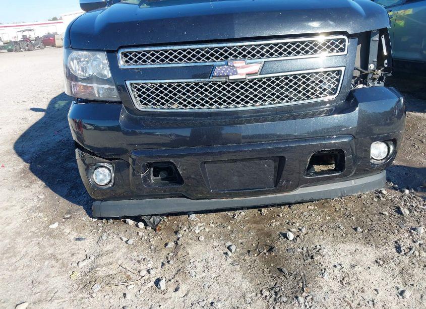 Photo 17 of 2013 Chevrolet Suburban 1500 LTZ (VIN 1GNSKKE79DR175389)