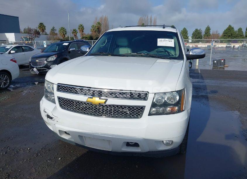 Photo 13 of 2014 Chevrolet Suburban 1500 LTZ (VIN 1GNSKKE79ER139252)
