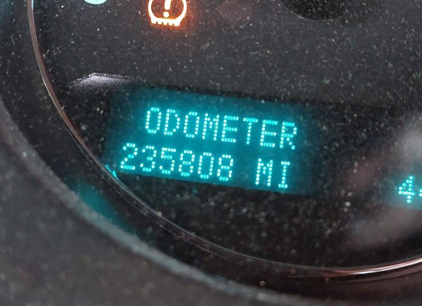 Photo 16 of 2012 Chevrolet Suburban 1500 LTZ (VIN 1GNSKKE7XCR201917)