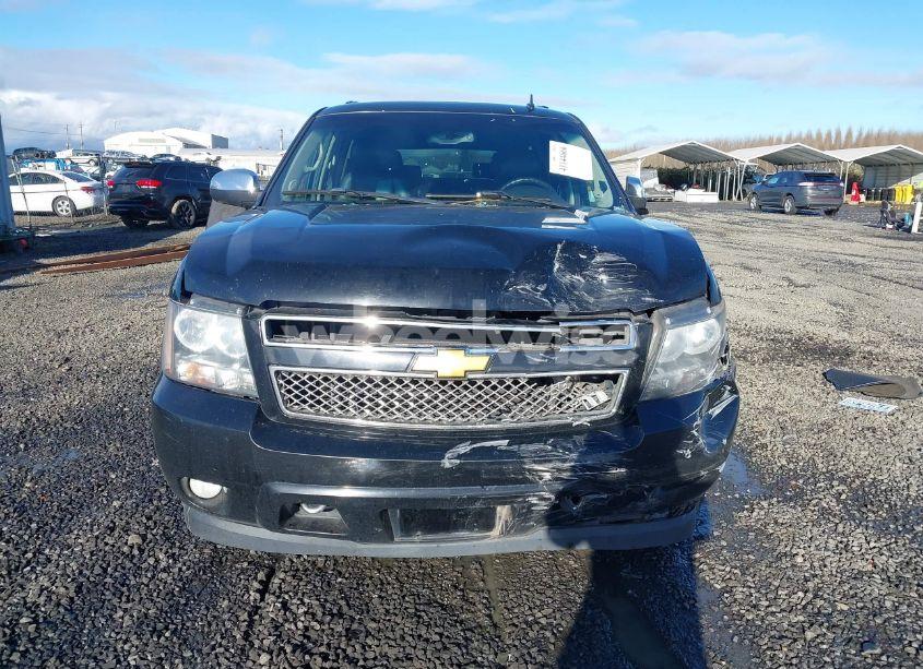 Photo 12 of 2013 Chevrolet Suburban 1500 LTZ (VIN 1GNSKKE7XDR211929)