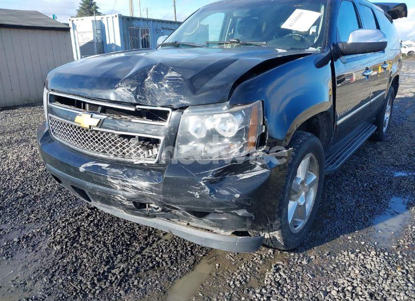 Photo 6 of 2013 Chevrolet Suburban 1500 LTZ (VIN 1GNSKKE7XDR211929)