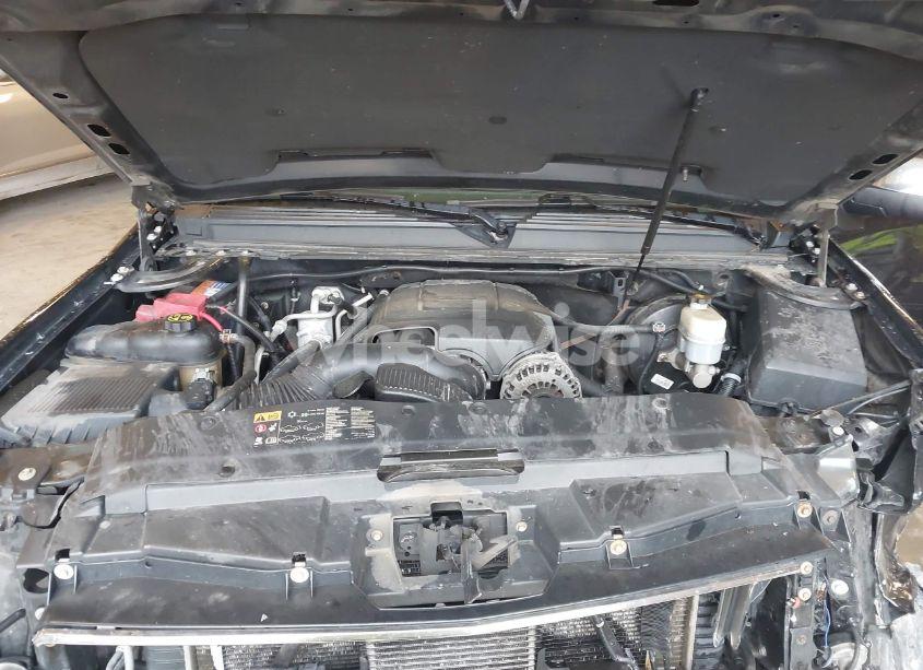 Photo 10 of 2013 Chevrolet Suburban 1500 LTZ (VIN 1GNSKKE7XDR290003)