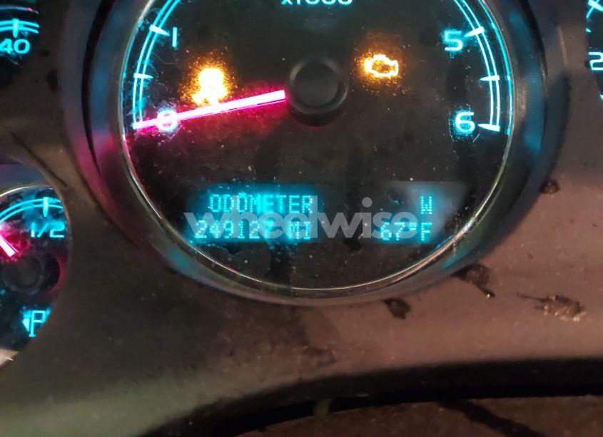 Photo 15 of 2013 Chevrolet Suburban 1500 LTZ (VIN 1GNSKKE7XDR290003)