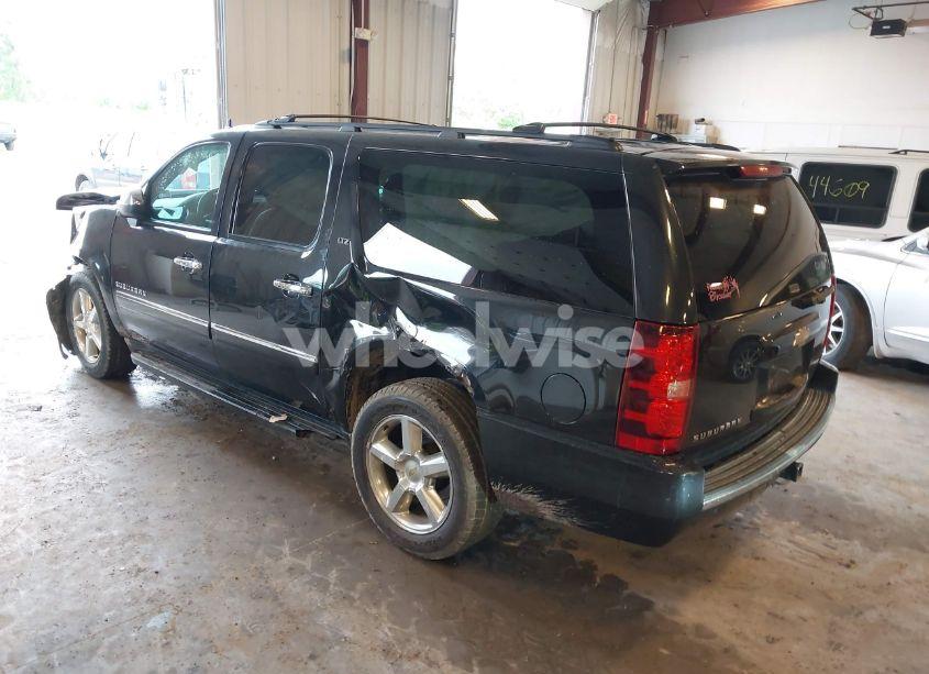 Photo 3 of 2013 Chevrolet Suburban 1500 LTZ (VIN 1GNSKKE7XDR290003)