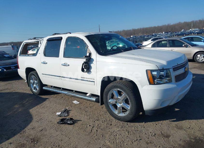 Photo 13 of 2014 Chevrolet Suburban 1500 LTZ (VIN 1GNSKKE7XER146467)