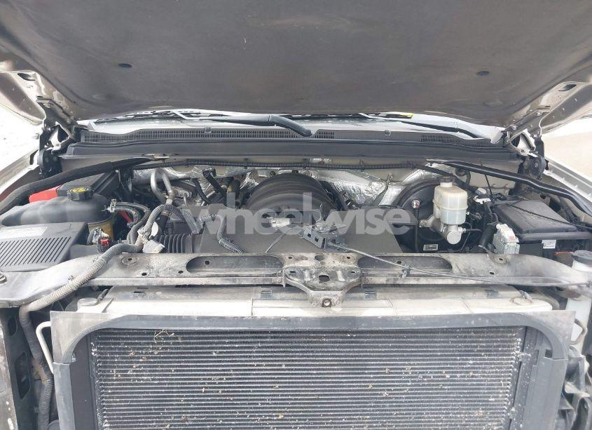 Photo 10 of 2015 Chevrolet Suburban 1500 LTZ (VIN 1GNSKKKC0FR262005)