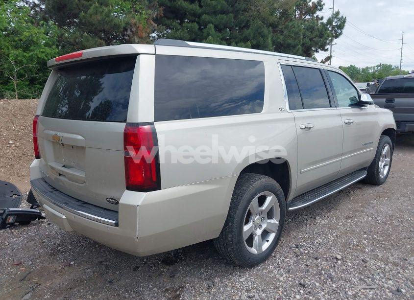 Photo 4 of 2015 Chevrolet Suburban 1500 LTZ (VIN 1GNSKKKC0FR262005)
