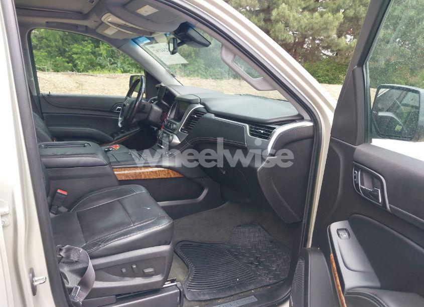 Photo 5 of 2015 Chevrolet Suburban 1500 LTZ (VIN 1GNSKKKC0FR262005)