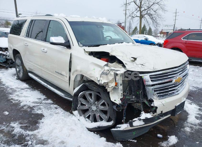 2015 Chevrolet Suburban 1500 LTZ (VIN 1GNSKKKC0FR659598) main photo