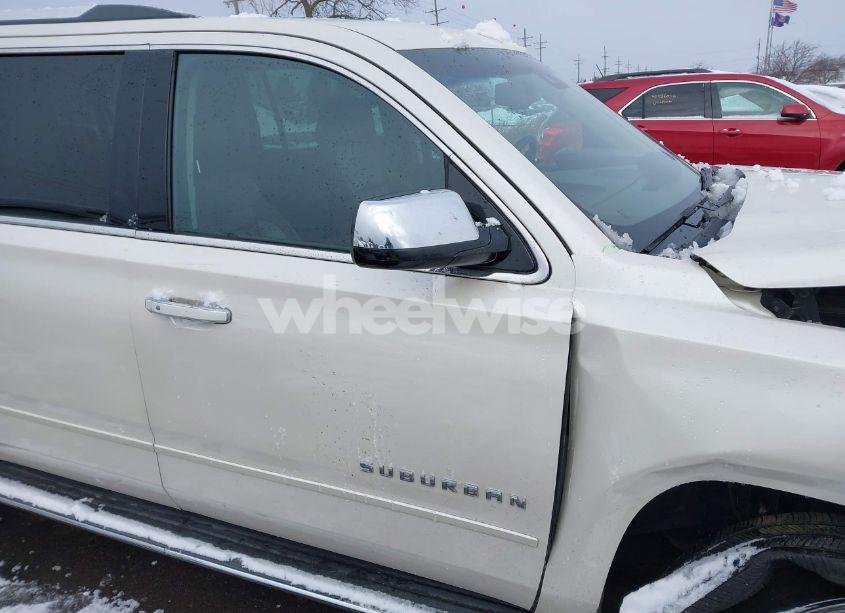 Photo 19 of 2015 Chevrolet Suburban 1500 LTZ (VIN 1GNSKKKC0FR659598)