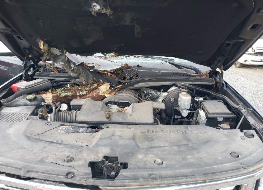 Photo 10 of 2015 Chevrolet Suburban 1500 LTZ (VIN 1GNSKKKC1FR217235)