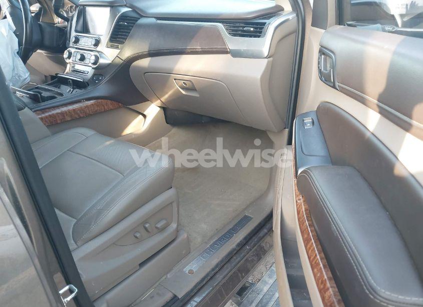 Photo 5 of 2015 Chevrolet Suburban 1500 LTZ (VIN 1GNSKKKC1FR628182)