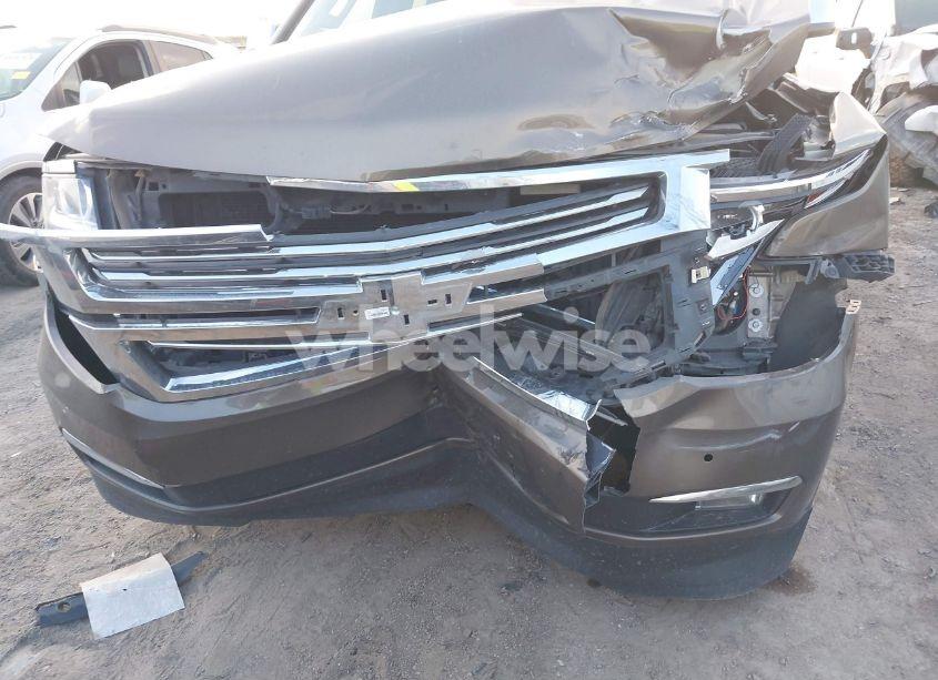 Photo 6 of 2015 Chevrolet Suburban 1500 LTZ (VIN 1GNSKKKC1FR628182)