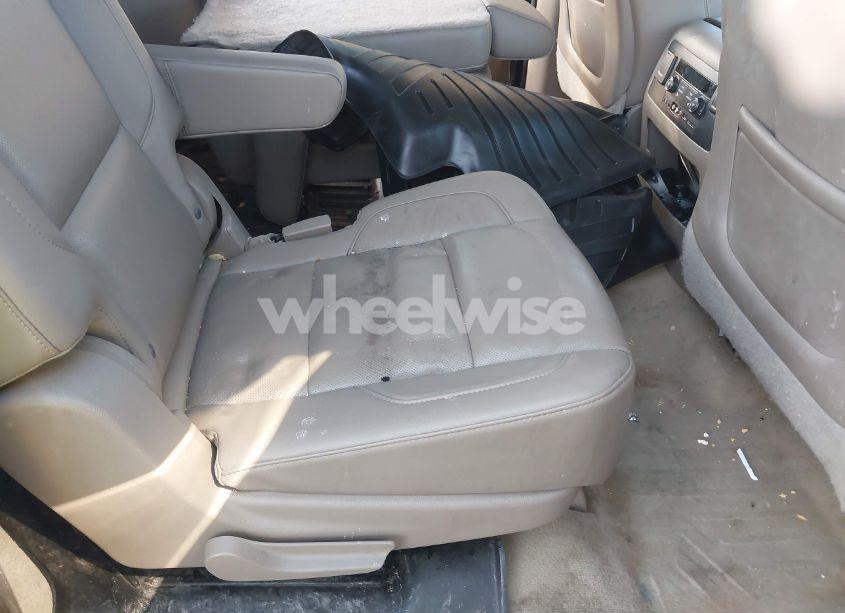 Photo 8 of 2015 Chevrolet Suburban 1500 LTZ (VIN 1GNSKKKC1FR628182)