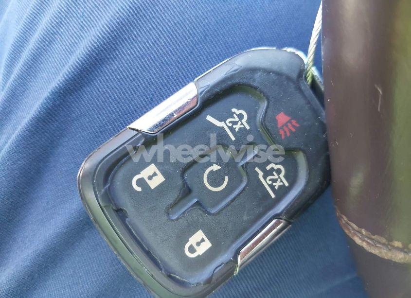 Photo 11 of 2015 Chevrolet Suburban 1500 LTZ (VIN 1GNSKKKC2FR158941)