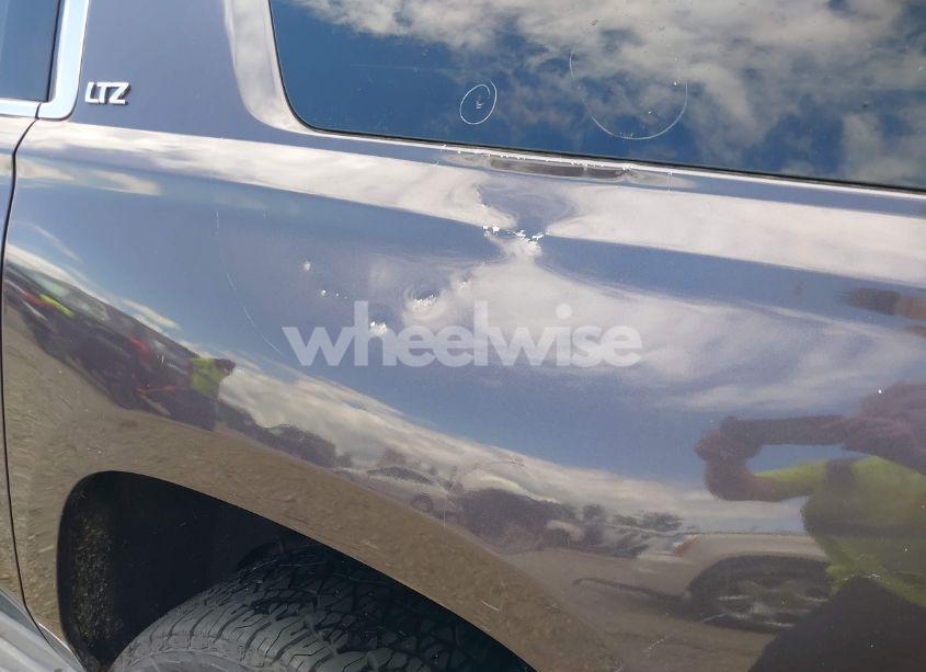 Photo 18 of 2015 Chevrolet Suburban 1500 LTZ (VIN 1GNSKKKC2FR158941)