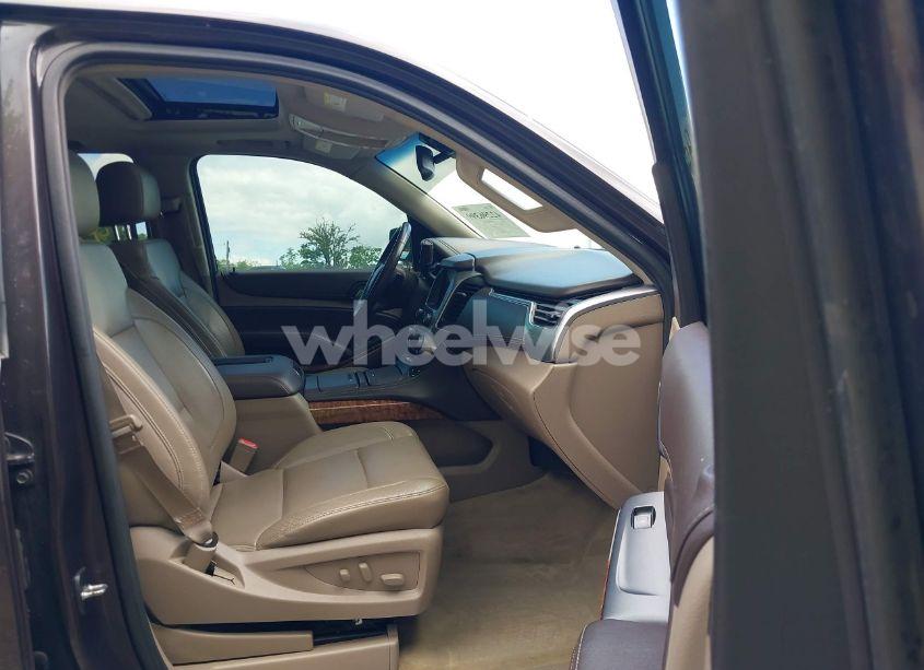 Photo 5 of 2015 Chevrolet Suburban 1500 LTZ (VIN 1GNSKKKC2FR158941)