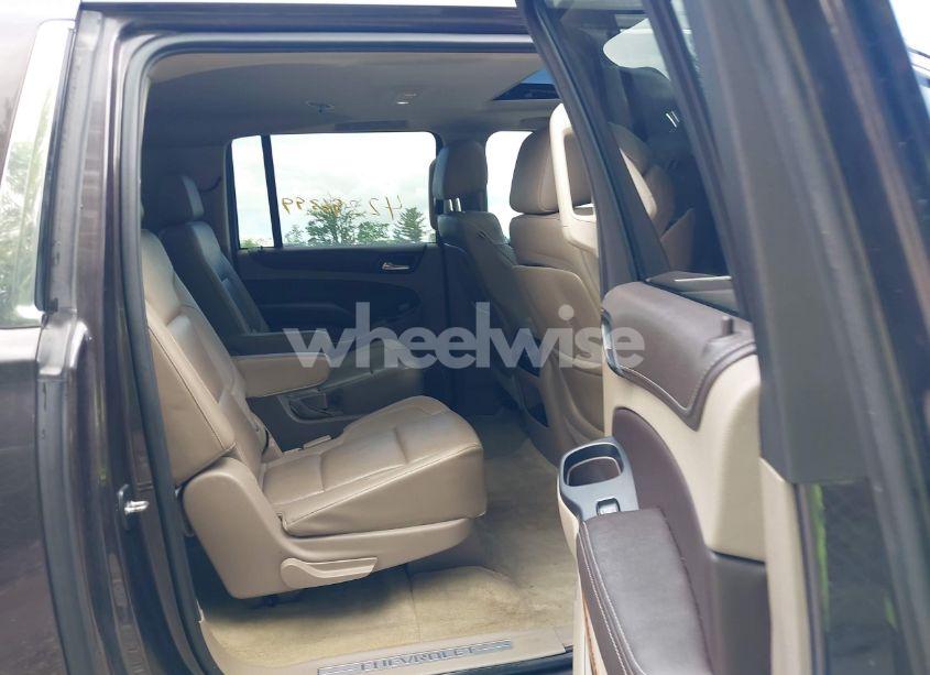 Photo 8 of 2015 Chevrolet Suburban 1500 LTZ (VIN 1GNSKKKC2FR158941)