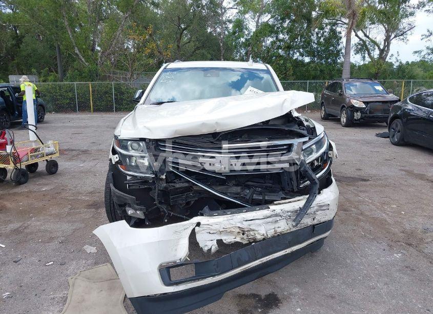 Photo 12 of 2015 Chevrolet Suburban 1500 LTZ (VIN 1GNSKKKC4FR687923)