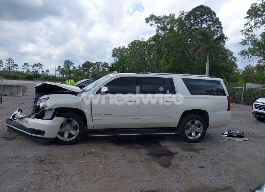 Photo 14 of 2015 Chevrolet Suburban 1500 LTZ (VIN 1GNSKKKC4FR687923)