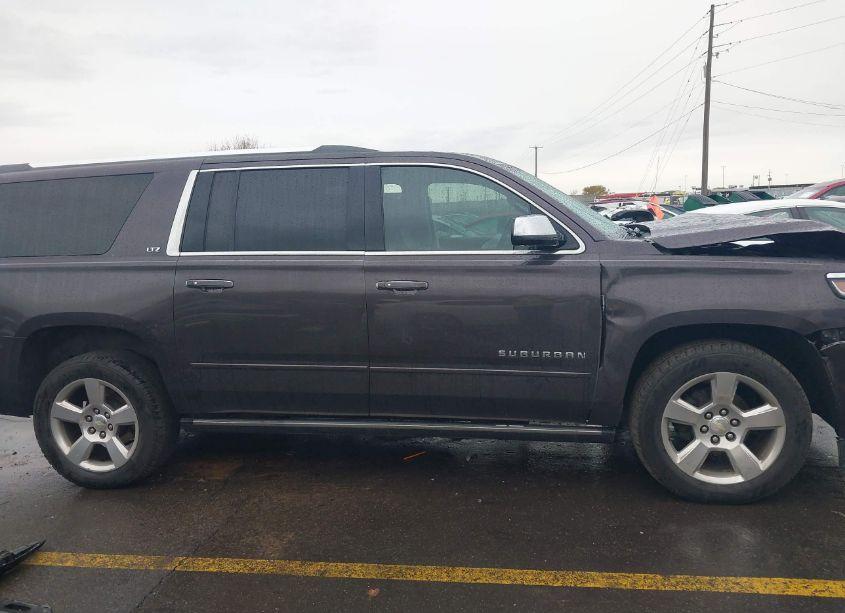 Photo 13 of 2015 Chevrolet Suburban 1500 LTZ (VIN 1GNSKKKC6FR115624)