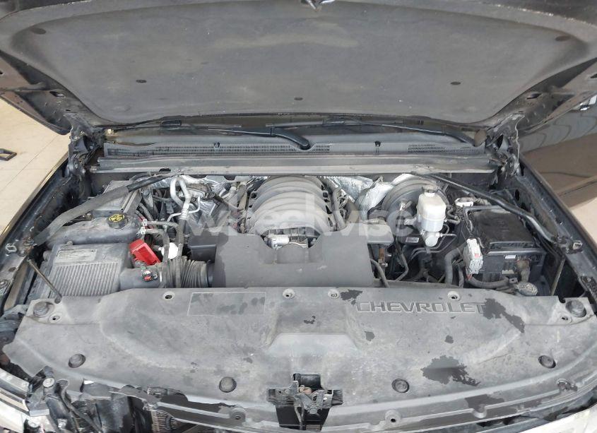 Photo 10 of 2015 Chevrolet Suburban 1500 LTZ (VIN 1GNSKKKC6FR534816)