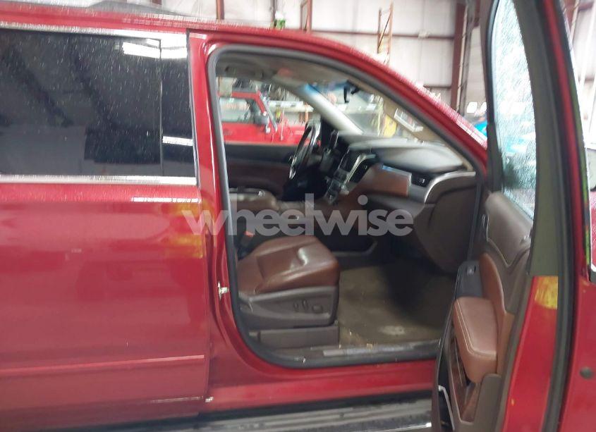 Photo 5 of 2015 Chevrolet Suburban 1500 LTZ (VIN 1GNSKKKC6FR574412)