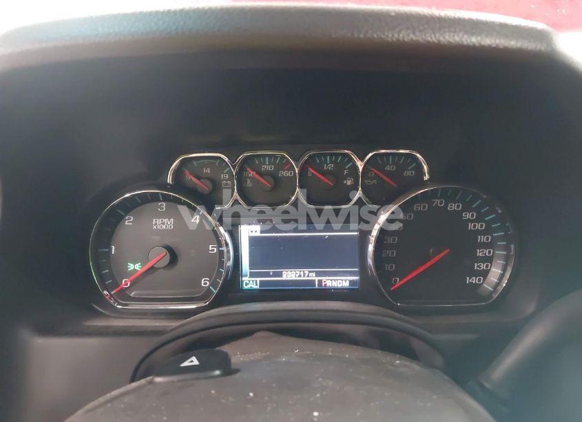 Photo 7 of 2015 Chevrolet Suburban 1500 LTZ (VIN 1GNSKKKC6FR574412)