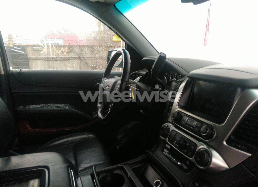 Photo 5 of 2015 Chevrolet Suburban 1500 LTZ (VIN 1GNSKKKC8FR518889)