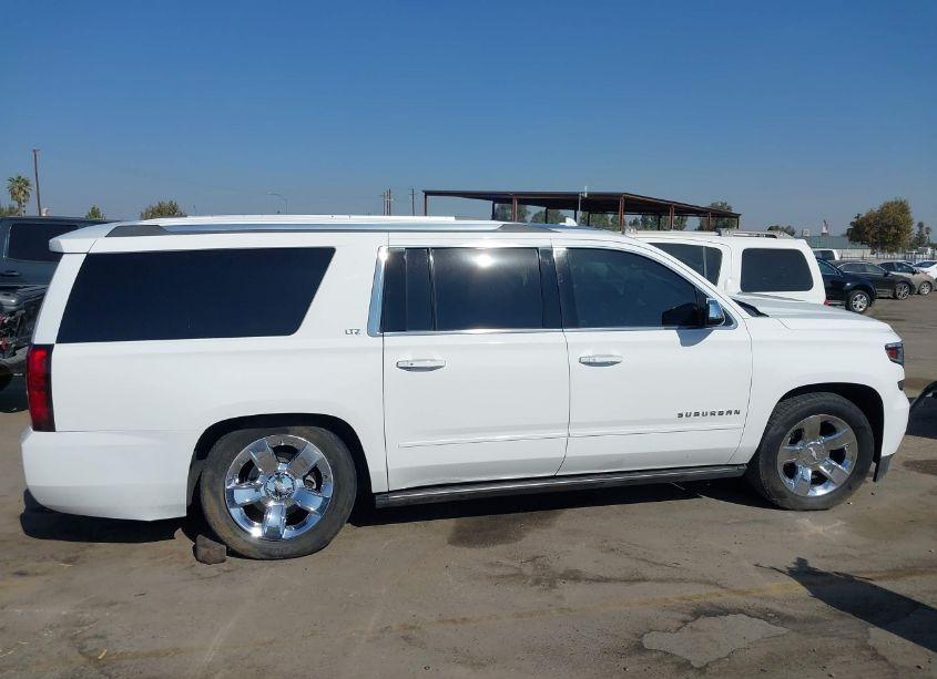 Photo 13 of 2015 Chevrolet Suburban 1500 LTZ (VIN 1GNSKKKC8FR603425)
