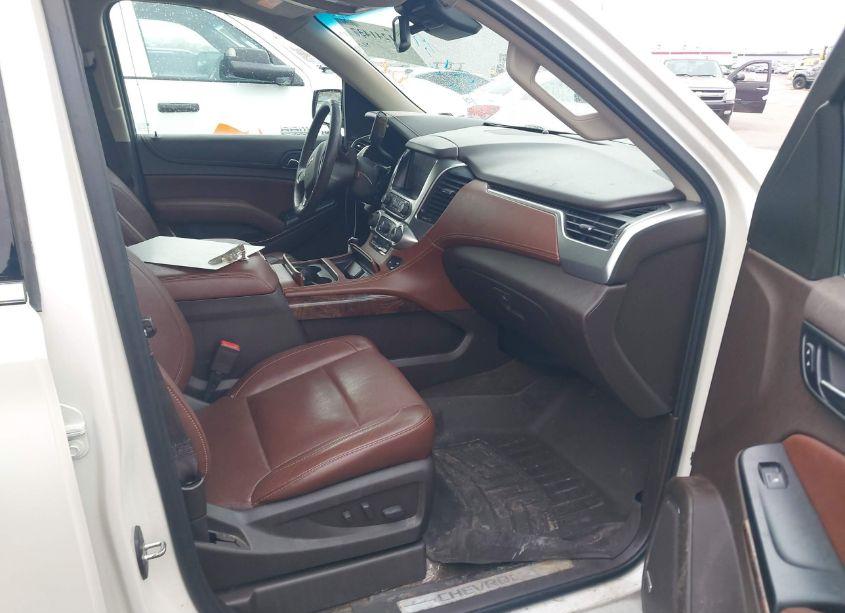 Photo 5 of 2015 Chevrolet Suburban 1500 LTZ (VIN 1GNSKKKC9FR597358)